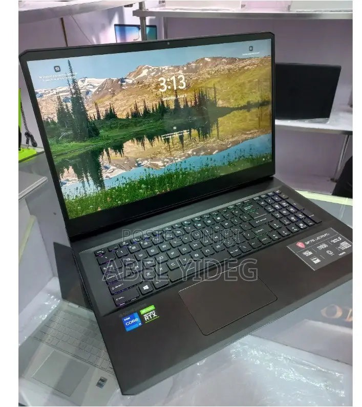 New Laptop MSI GP75 Leopard 16GB Intel Core I7 SSD 1T