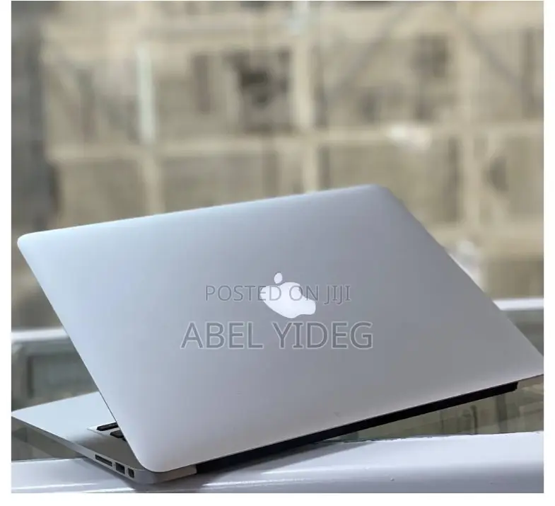 New Laptop Apple MacBook Air 2017 8GB Intel Core I5 SSD 256GB