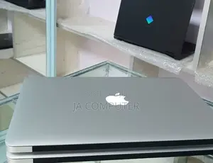 Photo - New Laptop Apple MacBook Air 2015 8GB Intel Core I5 SSD 128GB