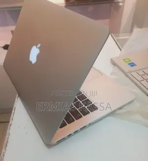 New Laptop Apple MacBook Pro 2015 16GB Intel Core I7 SSD 512GB