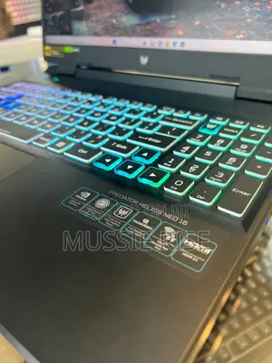New Laptop Acer Predator Helios 16 16GB Intel Core I9 SSD 1T