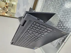 New Laptop Lenovo Yoga 700 8GB Intel Core I5 SSD 512GB