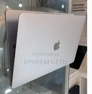 New Laptop Apple MacBook Pro 2019 8GB Intel Core i5 SSD 256GB