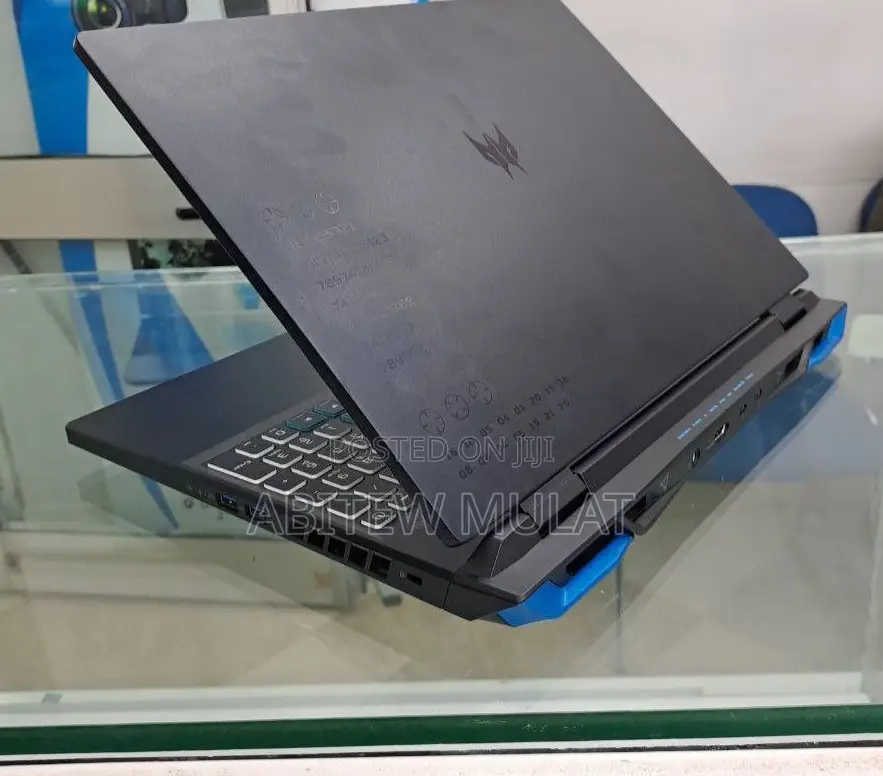 New Laptop Acer Predator Helios 300 16GB Intel Core I9 SSD 1T