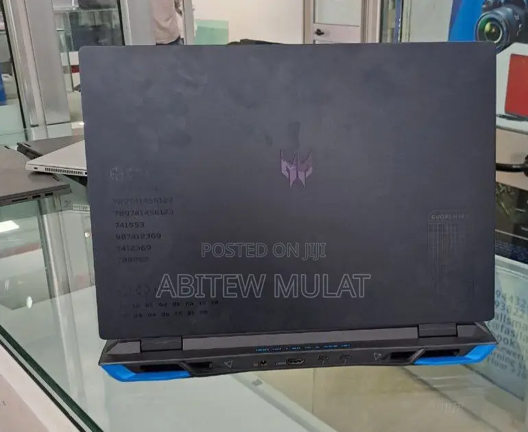 New Laptop Acer Predator Helios 300 16GB Intel Core I9 SSD 1T