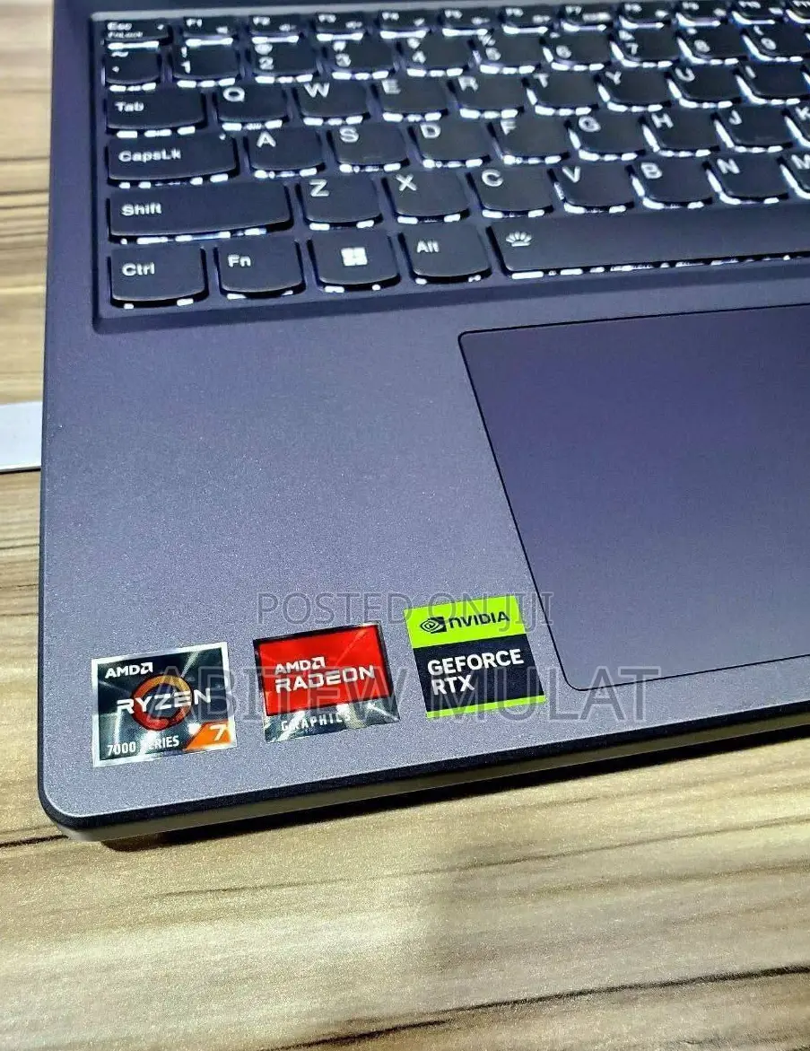 New Laptop Lenovo Legion 5 16GB AMD Ryzen 7 SSD 512GB