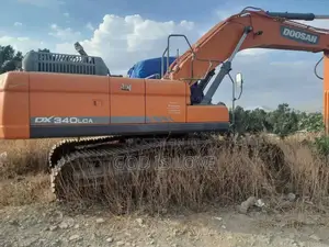 Photo - Dossan Excavator for Sell
