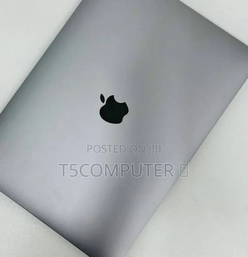 New Laptop Apple MacBook Pro 2020 M1 16GB Intel Core I9 SSD 256GB