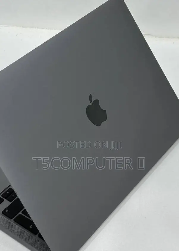 New Laptop Apple MacBook Pro 2020 M1 16GB Intel Core I9 SSD 256GB