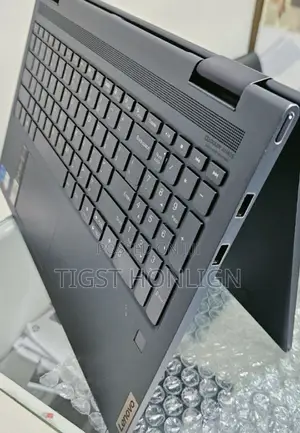 New Laptop Lenovo ThinkPad Yoga 8GB Intel Core I5 SSD 512GB