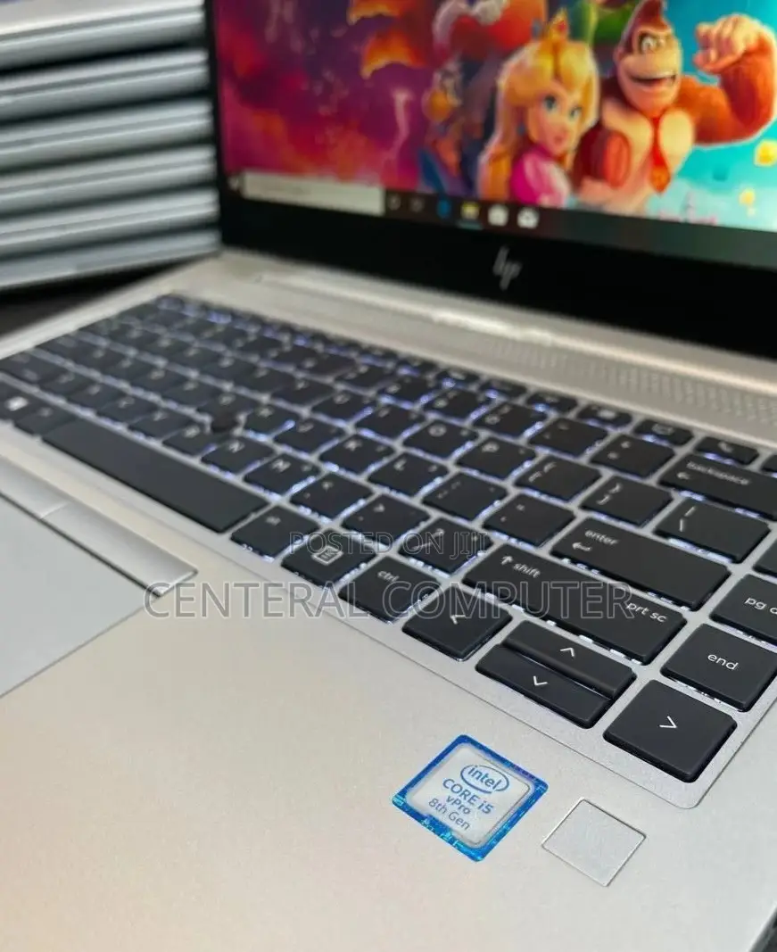 New Laptop HP 430 G5 8GB Intel Core I5 SSD 512GB