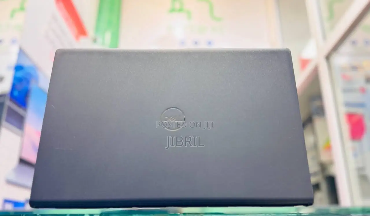 New Laptop Dell Latitude 3520 16GB Intel Core I5 HDD+SSD 1T