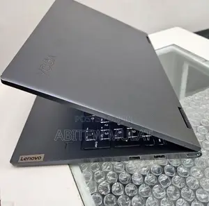 Photo - New Laptop Lenovo Yoga 950i 8GB Intel Core I5 SSD 512GB