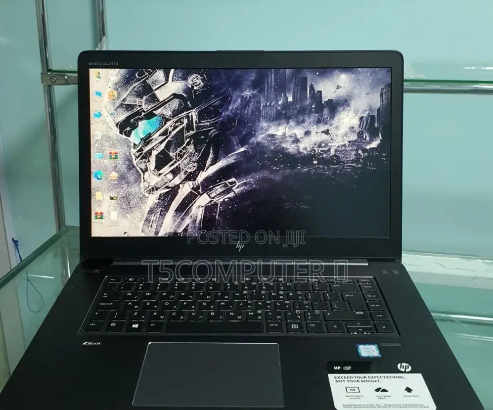 New Laptop HP ZBook 14 16GB Intel Core I7 SSD 512GB