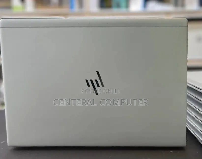 New Laptop HP 348 G5 8GB Intel Core I5 SSD 512GB