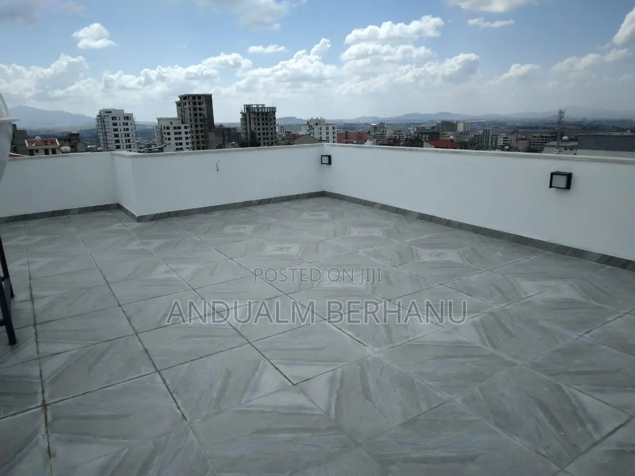 7bdrm Villa in Bole for sale