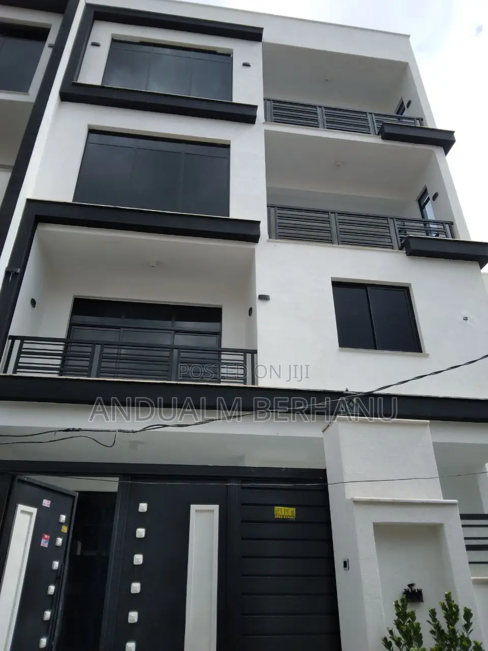 7bdrm Villa in Bole for sale