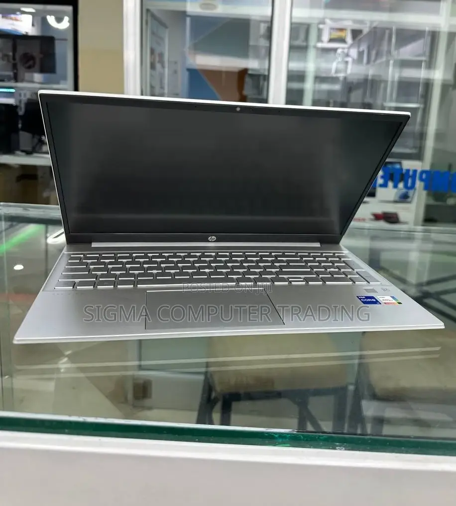 New Laptop HP Pavilion 15 16GB Intel Core I7 SSD 512GB