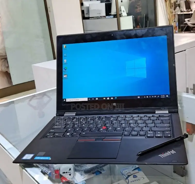 New Laptop Lenovo Yoga 260 8GB Intel Core I5 SSD 512GB