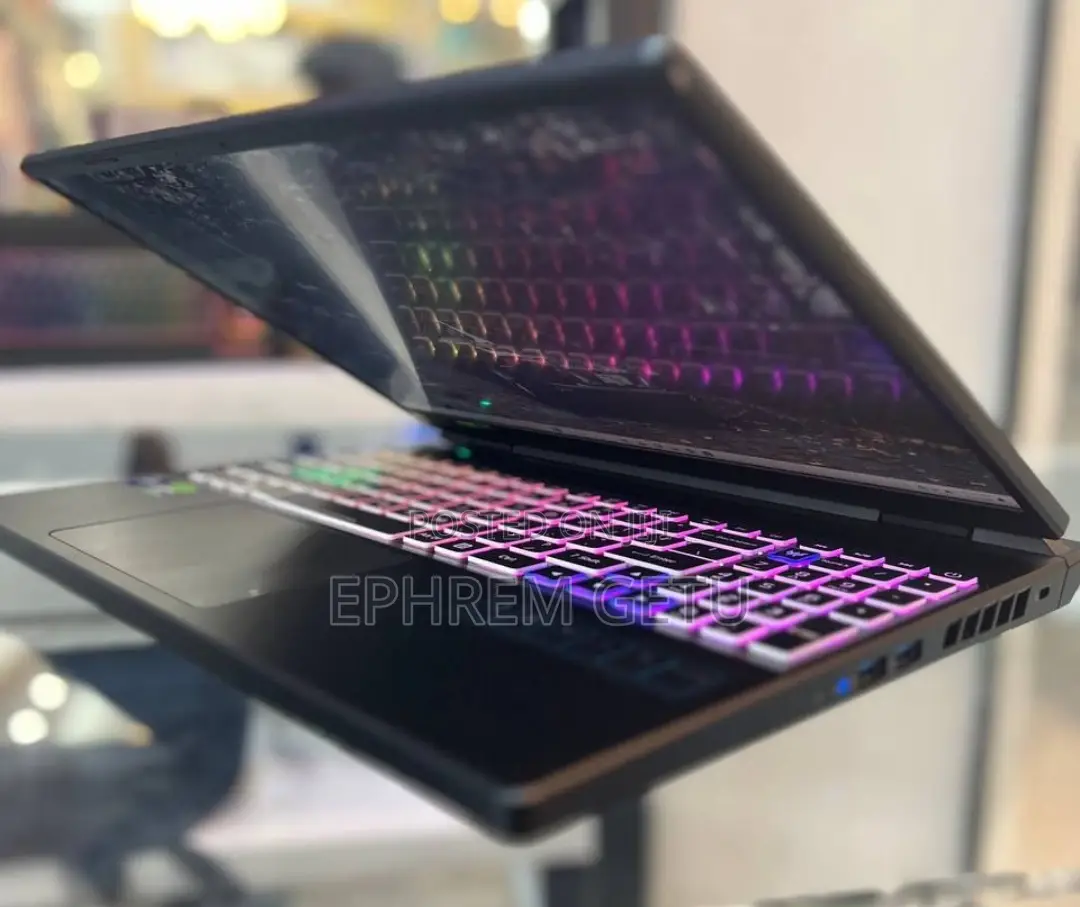 New Laptop Acer Predator Helios 300 16GB Intel Core I9 SSD 1T