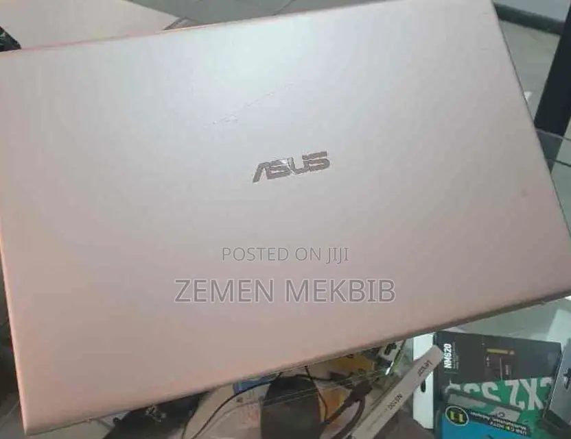 New Laptop Asus VivoBook 15 X505BA 12GB Intel Core I5 HDD 1T