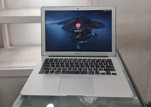 New Laptop Apple MacBook Pro 2017 8GB Intel Core I7 SSD 128GB