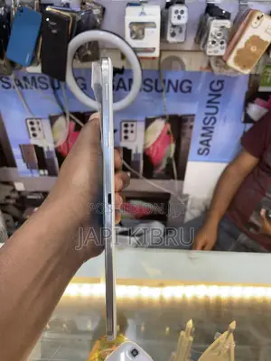 New Samsung Galaxy Tab S7 32 GB White