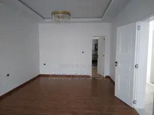 8bdrm House in Bole Bulbula for sale