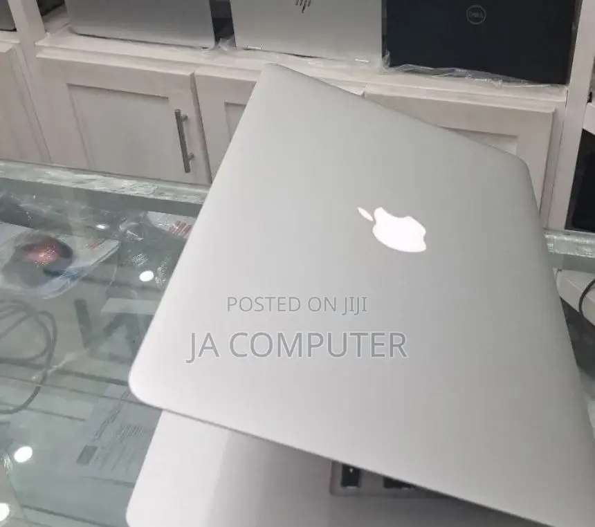 New Laptop Apple MacBook Air 2017 8GB Intel Core I5 SSD 128GB