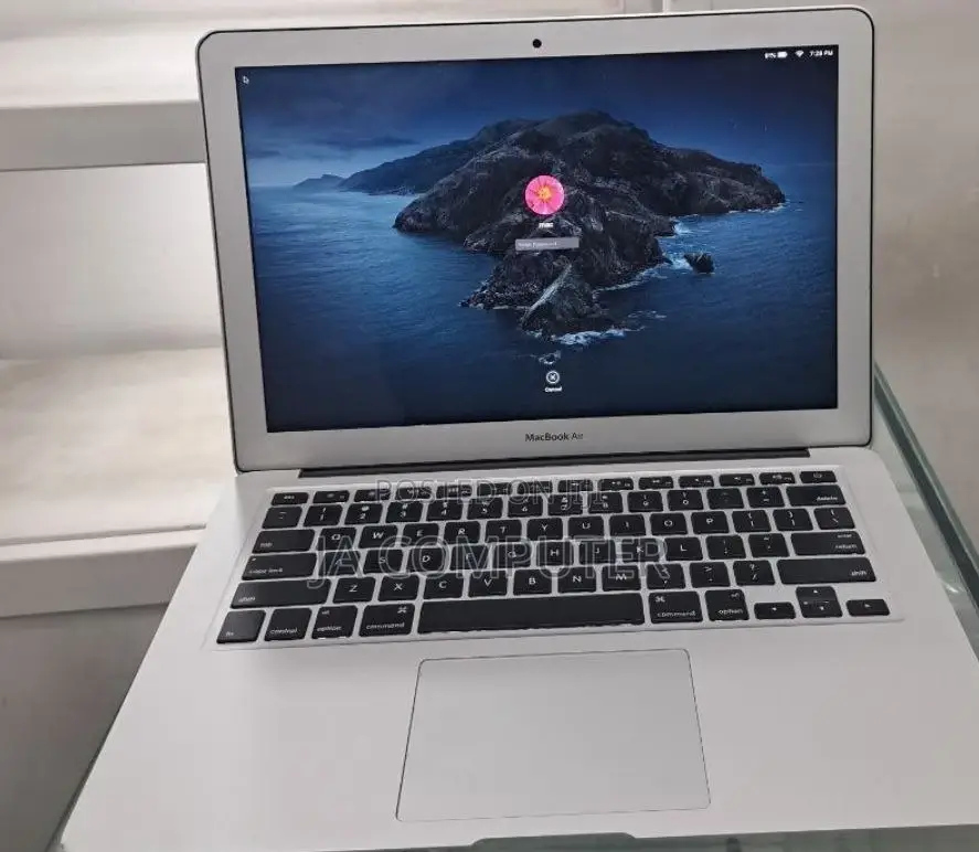 New Laptop Apple MacBook Air 2017 8GB Intel Core I5 SSD 128GB