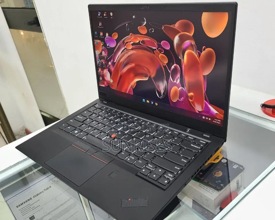 New Laptop Lenovo ThinkPad X1 Carbon 16GB Intel Core I7 SSD 512GB