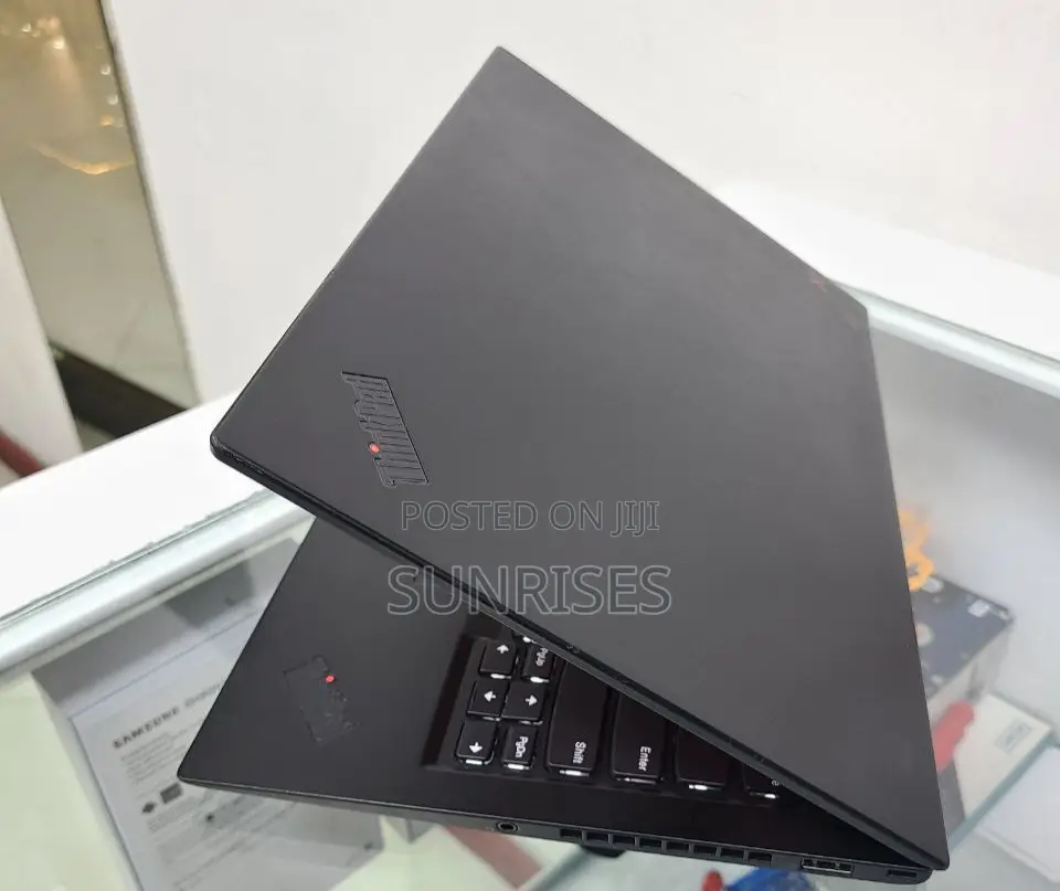 New Laptop Lenovo ThinkPad X1 Carbon 16GB Intel Core I7 SSD 512GB