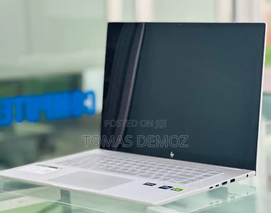 New Laptop HP Envy X2 11 32GB Intel Core I9 SSD 1T