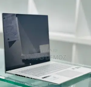 New Laptop HP Envy X2 11 32GB Intel Core I9 SSD 1T