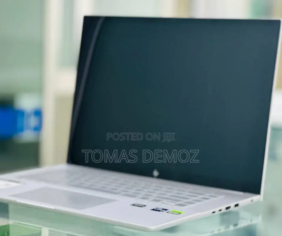 New Laptop HP Envy X2 11 32GB Intel Core I9 SSD 1T