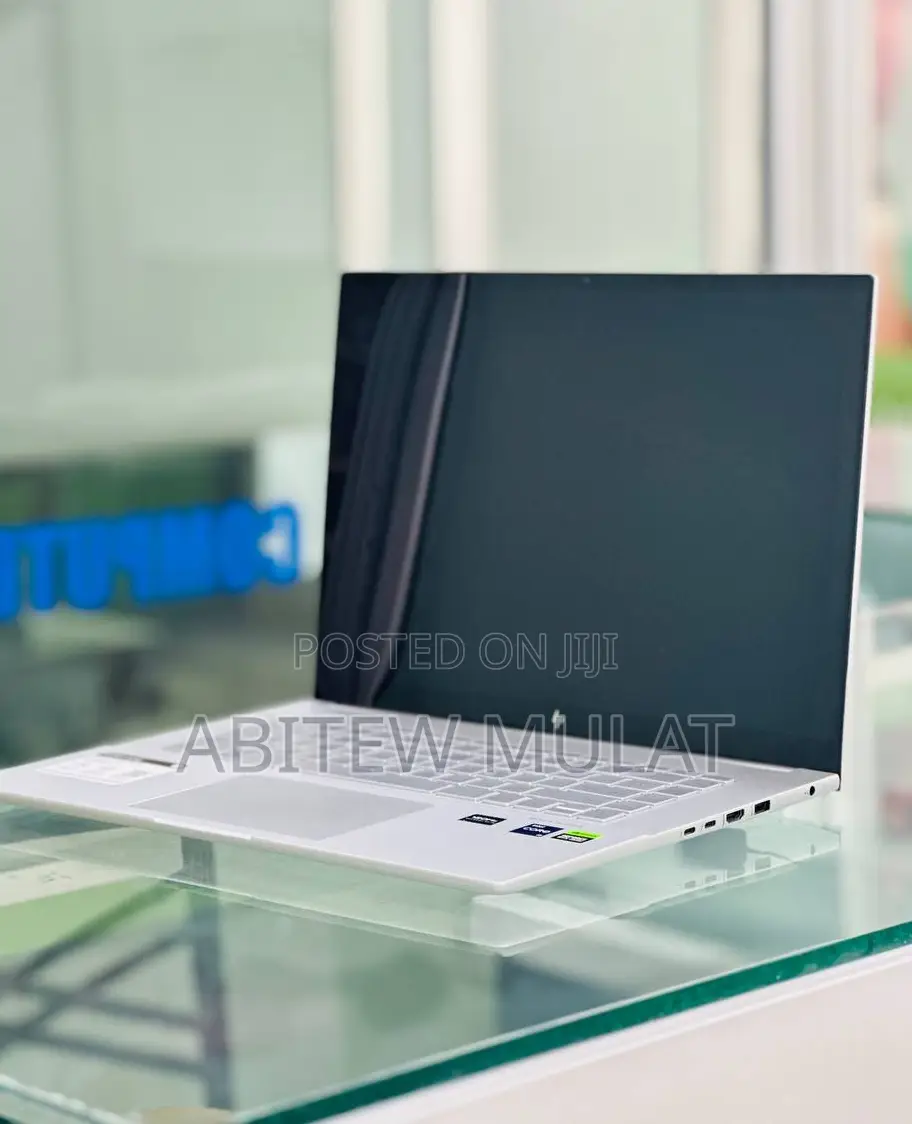 New Laptop HP Envy 15 32GB Intel Core I9 SSD 1T