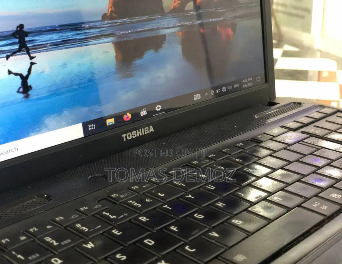 Laptop Toshiba Portege A30 4GB Intel Pentium HDD 500GB