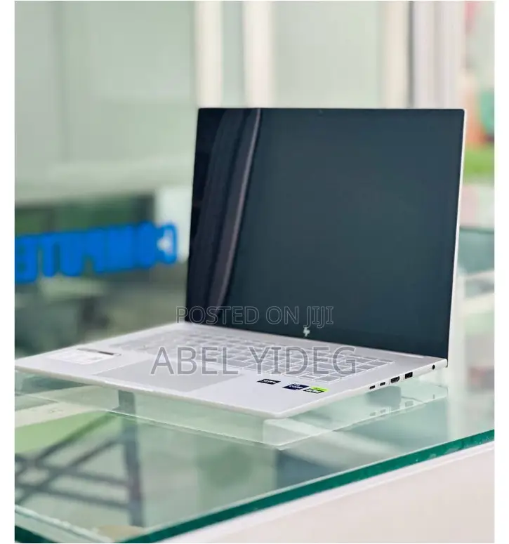 New Laptop HP Envy 15 32GB Intel Core I9 SSD 1T