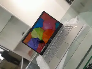 New Laptop HP Pavilion 15 8GB Intel Core I7 SSD 1T