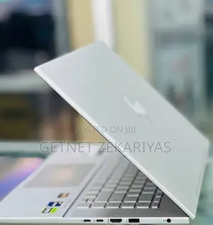 Photo - New Laptop HP Envy 15 32GB Intel Core I9 SSD 1T