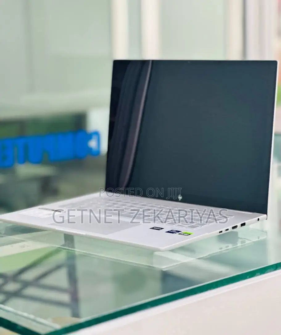 New Laptop HP Envy 15 32GB Intel Core I9 SSD 1T