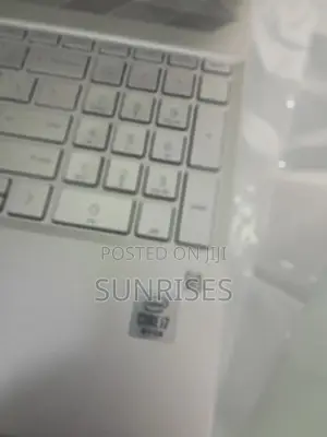 New Laptop HP Pavilion 15 8GB Intel Core I7 SSD 1T