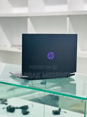 New Laptop HP Pavilion 15 8GB AMD Ryzen 5 HDD+SSD 1T