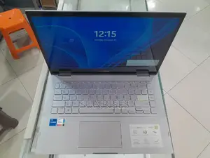 New Laptop Asus VivoBook E12 E203NAH 8GB Intel Core I5 SSD 512GB