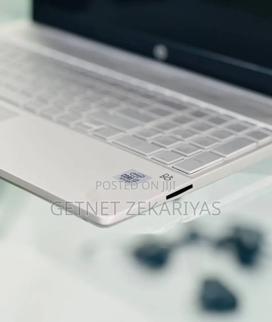 New Laptop HP Pavilion 14 16GB Intel Core I7 SSD 512GB