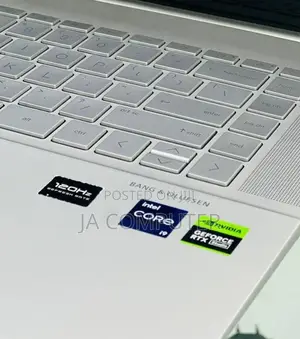 New Laptop HP Envy Pro 32GB Intel Core I9 SSD 1T