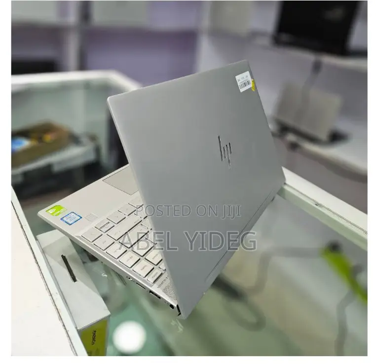 New Laptop HP Envy 13 8GB Intel Core I5 SSD 512GB