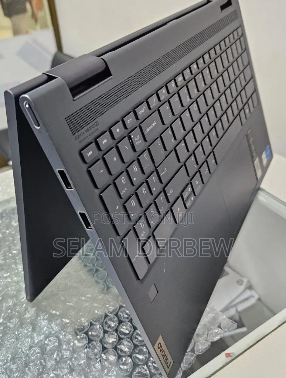 New Laptop Lenovo Yoga 3 8GB Intel Core I5 SSD 512GB