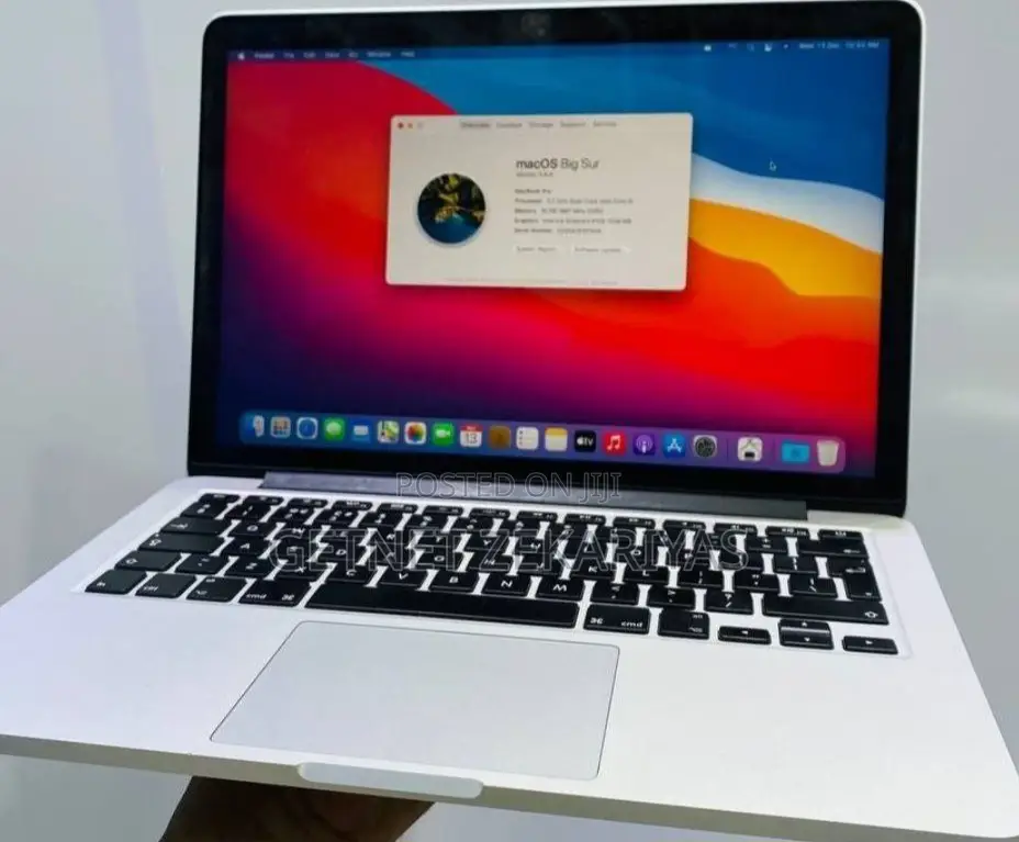 New Laptop Apple MacBook Pro 2015 16GB Intel Core I5 SSD 256GB