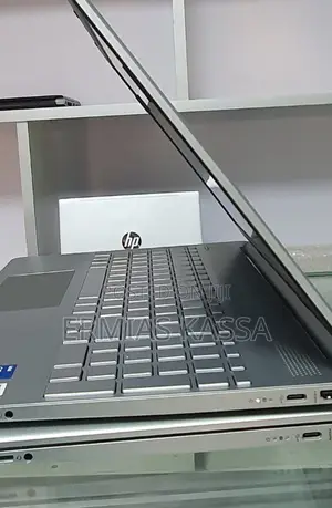 New Laptop HP Stream Notebook 16GB Intel Core I5 SSD 512GB